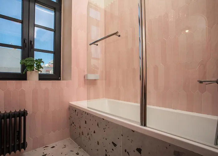 ヴィラ Lou Rhodes City