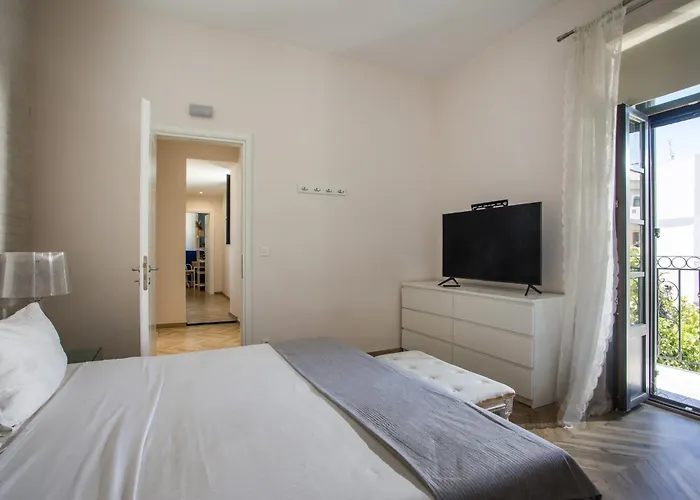 Lou Villa Rhodes City